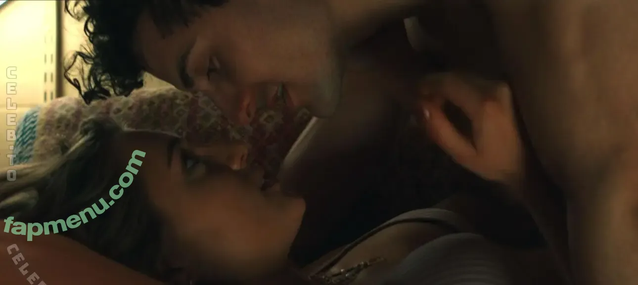 Lizze Broadway nude photo #0020 (gen v / lizzebroadway)