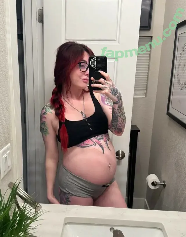 Lizzi Blake nude photo #1901 (BlakeLizzi / LizziBlakeCams)