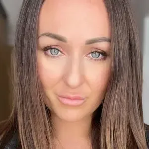 lizzie_beth_20 / lizzymcalpine nude photo #0052