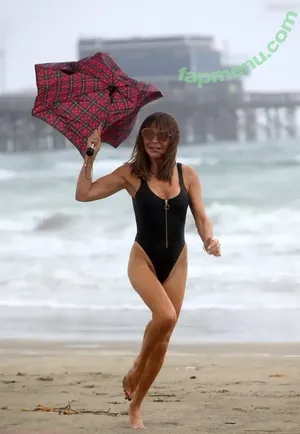 Lizzie Cundy / lizziecundy nude photo #0088