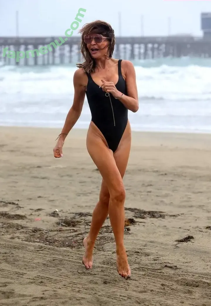 Lizzie Cundy nude photo #0085 (lizziecundy)