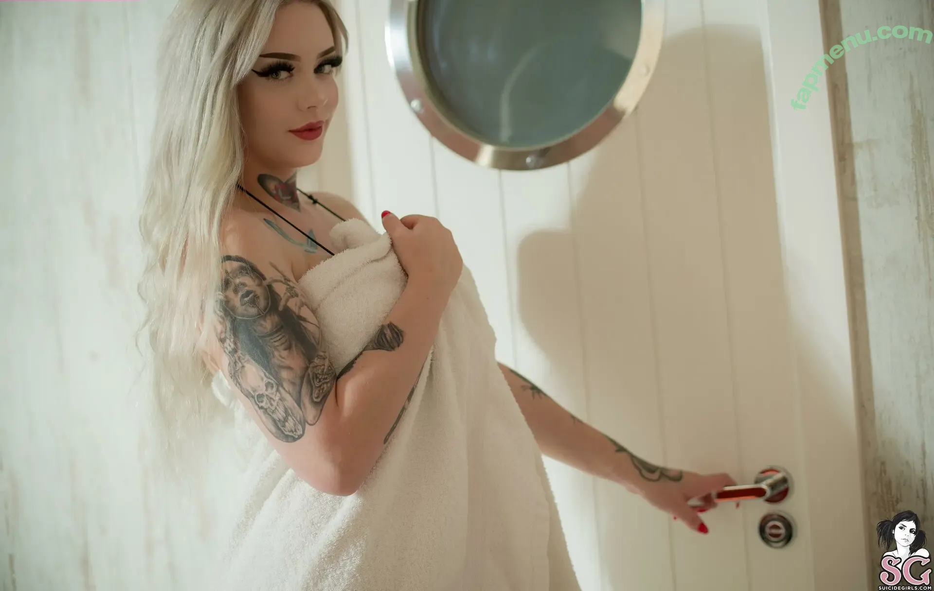 Lizzie Loveless nude photo #0020 (lizzie_loveless / lizzieloveless / xratedloveless)