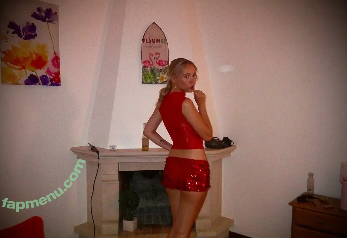 Lizzie Quinn nude photo #0020 (lizzie_quinn4)