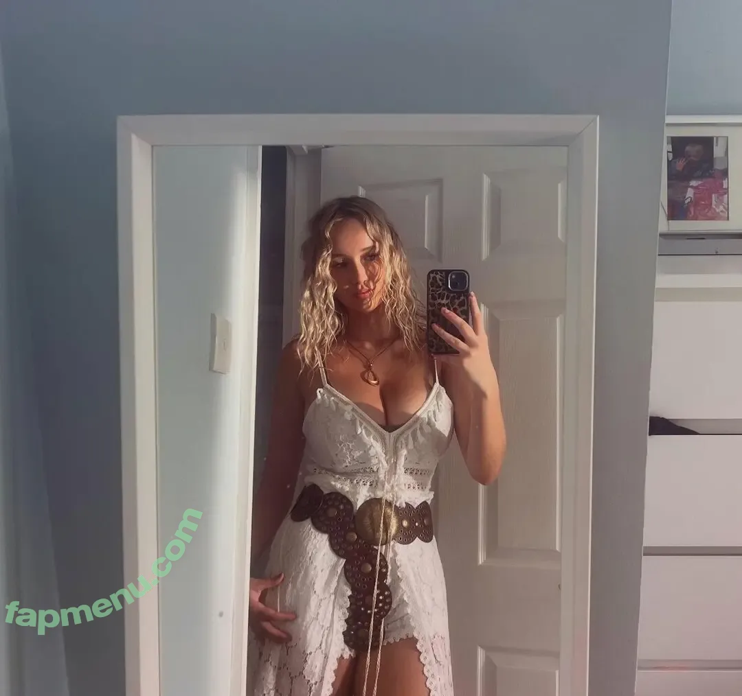 Lizzie Quinn nude photo #0025 (lizzie_quinn4)