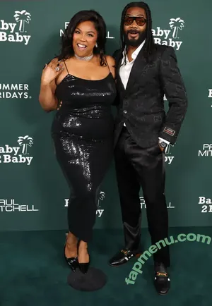 Lizzo / lizzobeeating nude photo #0124