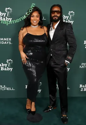 Lizzo / lizzobeeating nude photo #0128