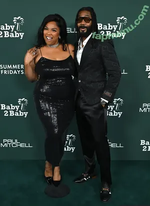 Lizzo / lizzobeeating nude photo #0137