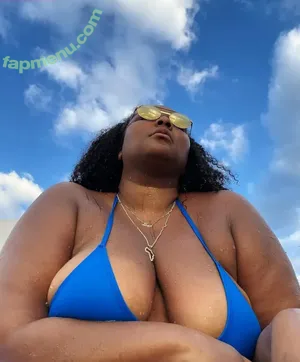 Lizzo / lizzobeeating nude photo #0171