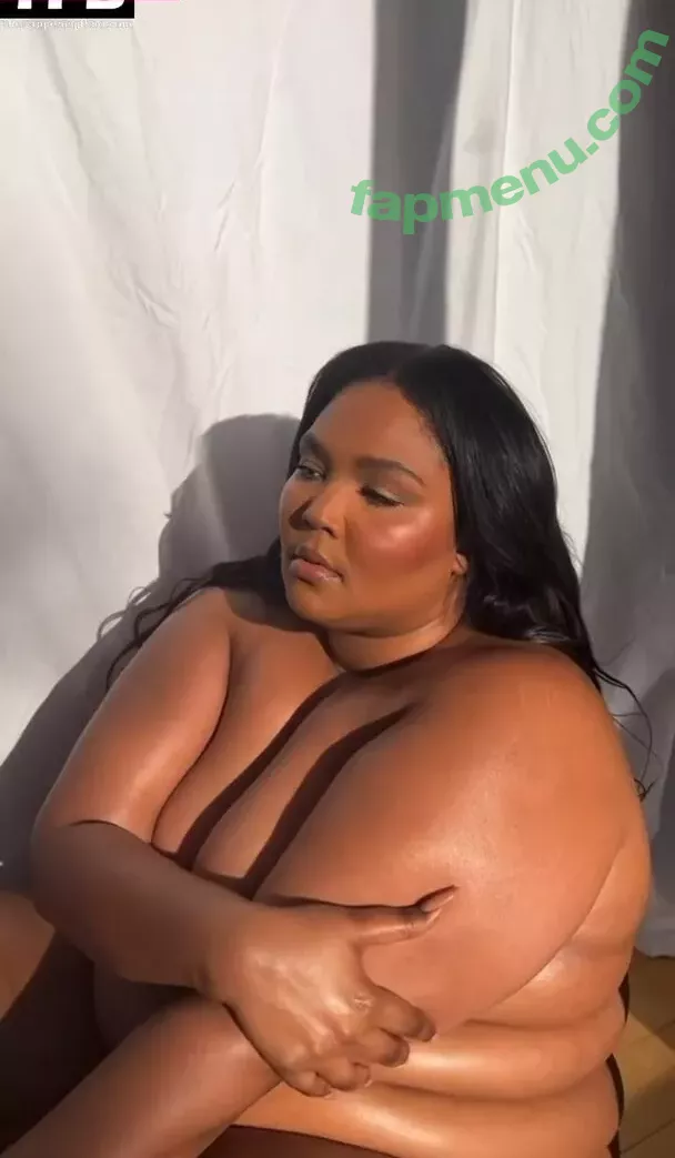 Lizzo nude photo #0029 (lizzobeeating)