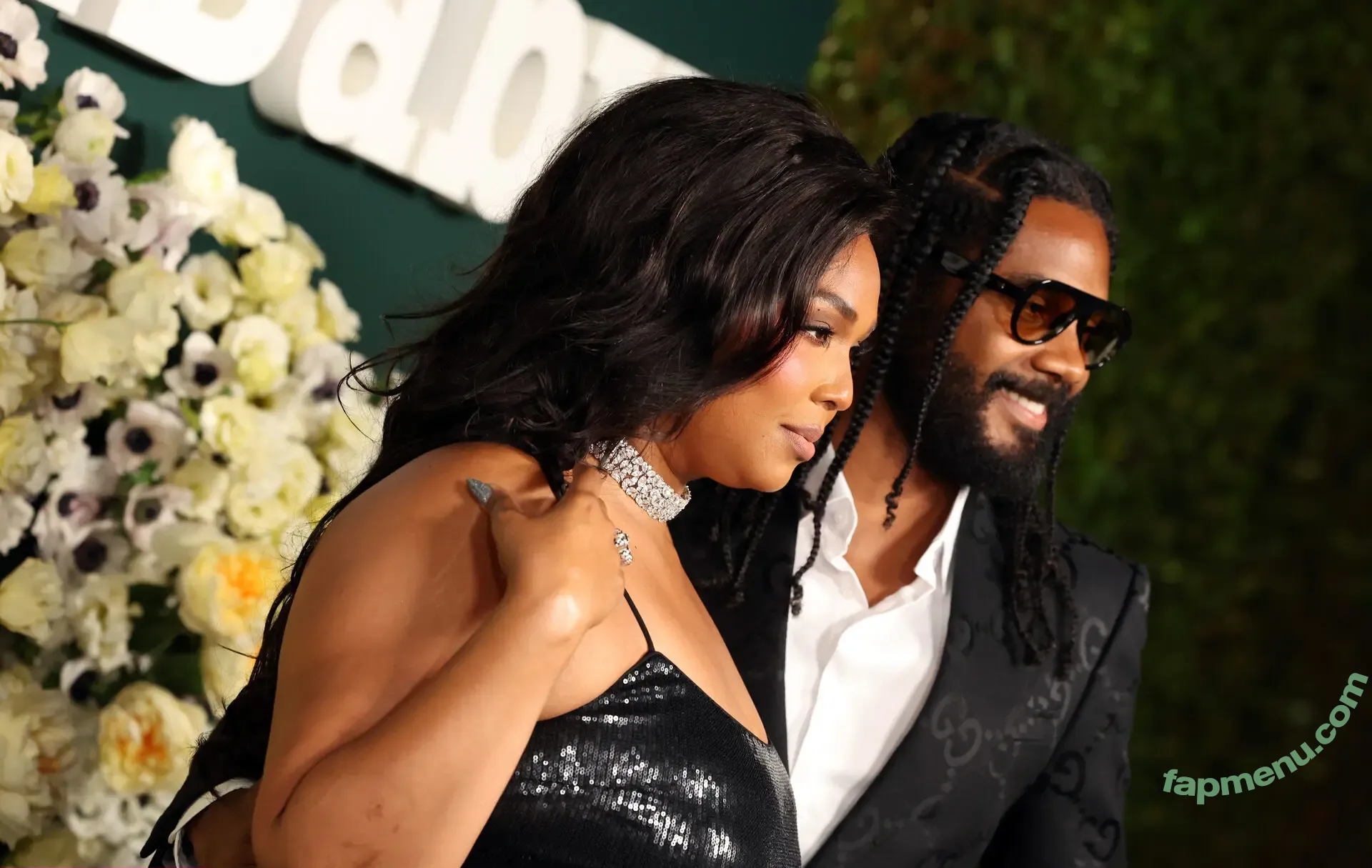 Lizzo nude photo #0121 (lizzobeeating)