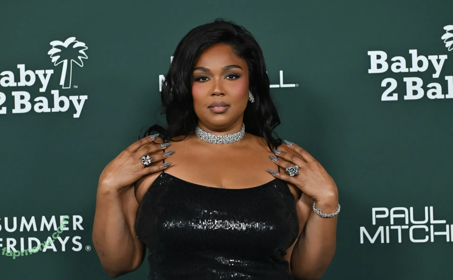 Lizzo nude photo #0129 (lizzobeeating)