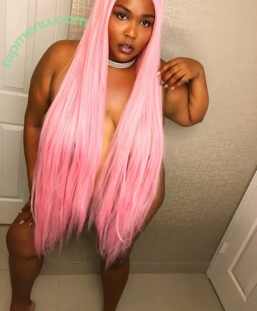 Lizzo nude photo #0198 (lizzobeeating)