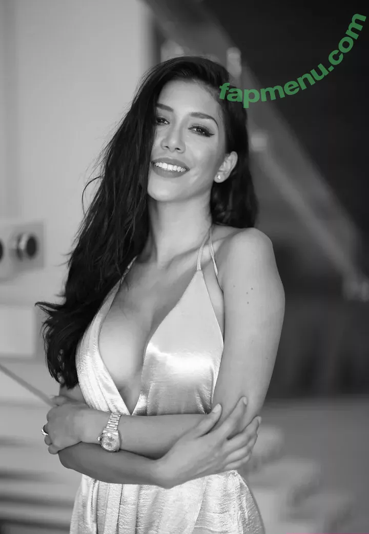 Lizzy Acosta nude photo #0033 (lizzyaacosta / lizzyacosta)