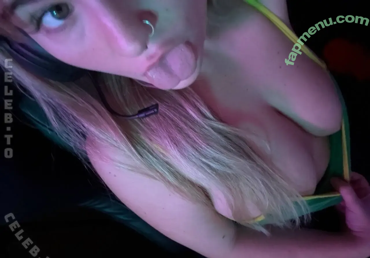 Lizzy_Cherry nude photo #0085 (Lizzy_cherry18 / cherry.ffm / lizzy_cherry20 / lizzy_cherry21 / modiehoe)