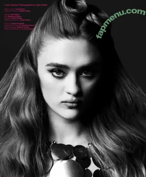 Lizzy Greene / Elizabeth Greene / LizzyGreeneOF / lizzy_greene nude photo #0108