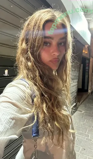 Lizzy Greene / Elizabeth Greene / LizzyGreeneOF / lizzy_greene nude photo #0113