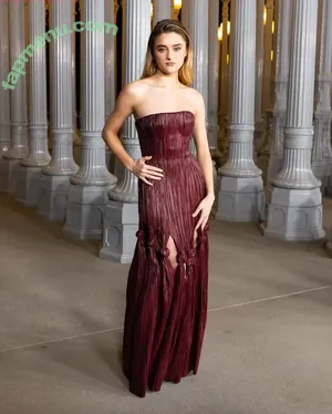 Lizzy Greene / Elizabeth Greene / LizzyGreeneOF / lizzy_greene nude photo #0151