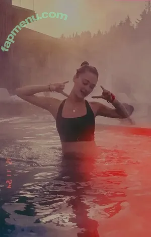 Lizzy Greene / Elizabeth Greene / LizzyGreeneOF / lizzy_greene nude photo #0167