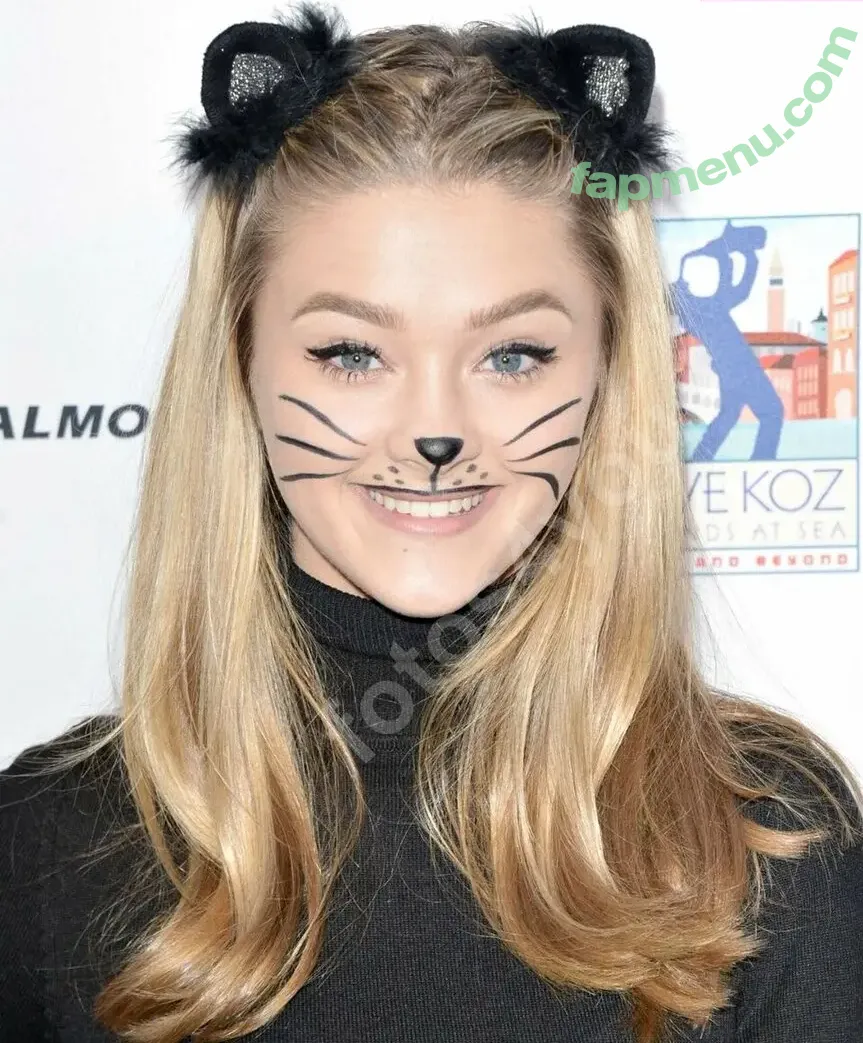 Lizzy Greene nude photo #0083 (Elizabeth Greene / LizzyGreeneOF / lizzy_greene)