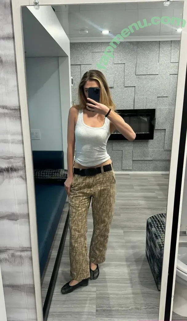 Lizzy Greene nude photo #0168 (Elizabeth Greene / LizzyGreeneOF / lizzy_greene)