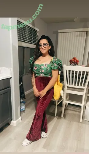 lizzylizliz10 / Liz Gray / lizzyliz10 nude photo #0059