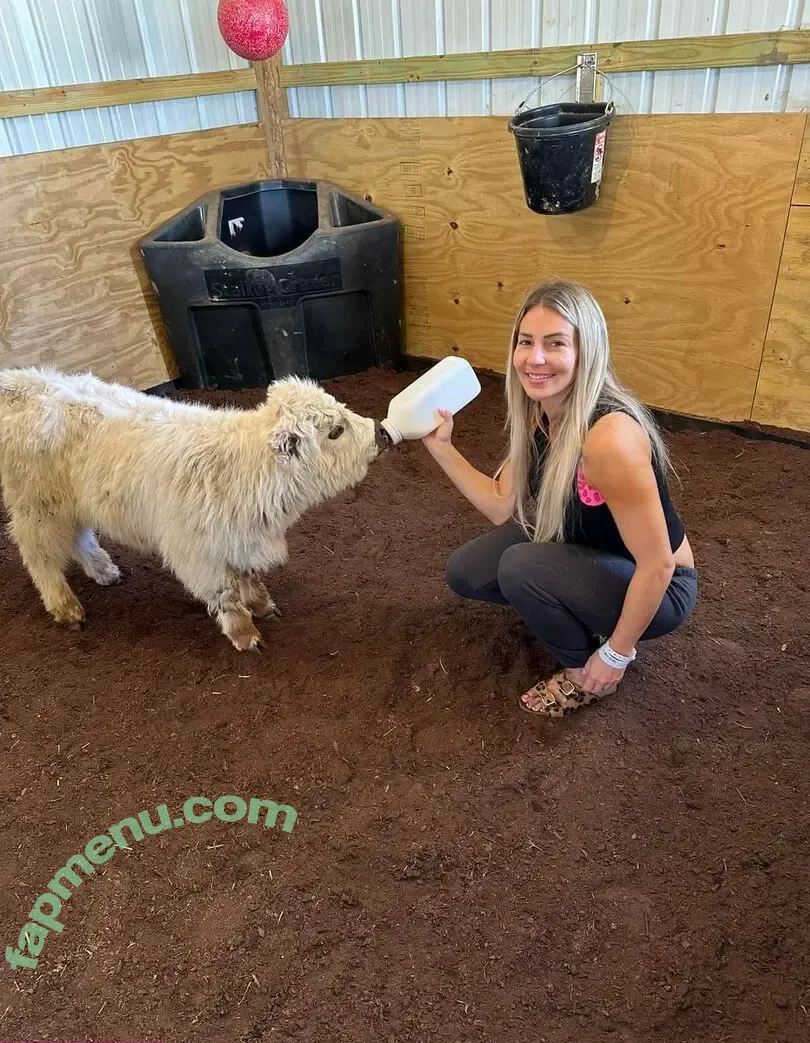 lizzymusi nude photo #0005 (lizzymusi)