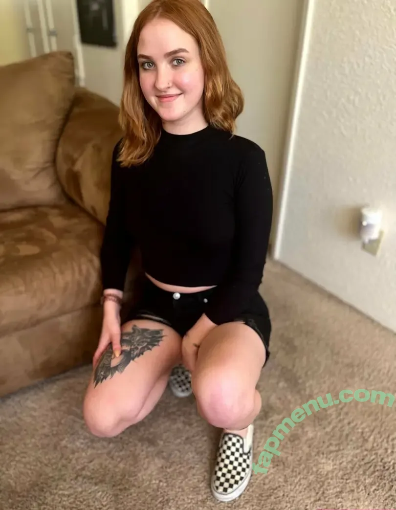 lizzys_playlist nude photo #0102 (lizzys_playlist)