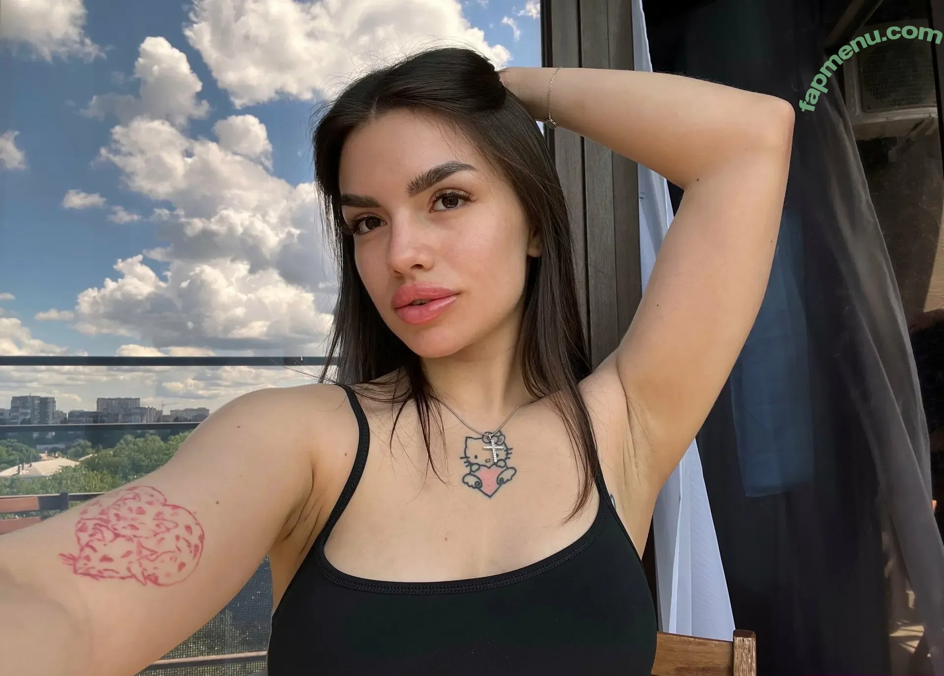 lizzysx69 nude photo #0071 (lizzymusi)
