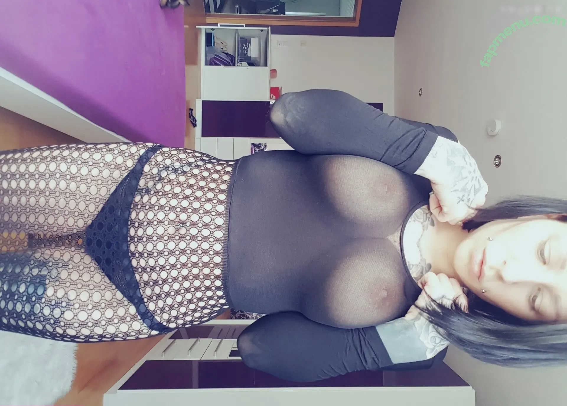 Lizzyvanhyde nude photo #0061 (lizzyvanhyde666 / lizzyvanhyde_official)