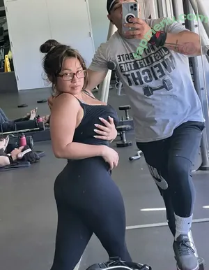 lizzywurst / luvlyzzy nude photo #1014