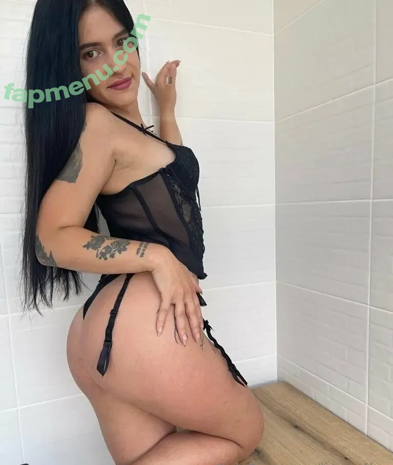 lizzzola nude photo #0013 (lizzzola)