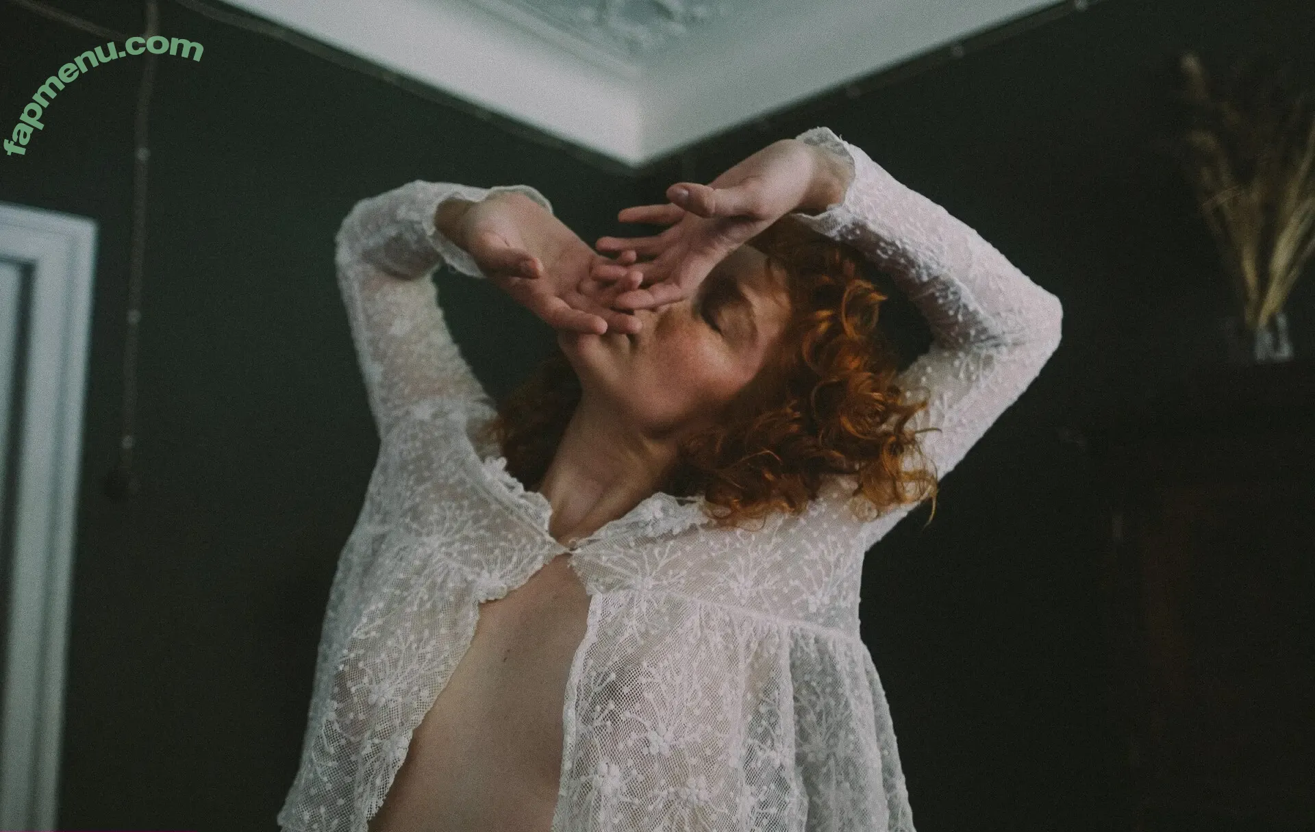 ljosha_shket nude photo #0029 (Alexia Iordanova)