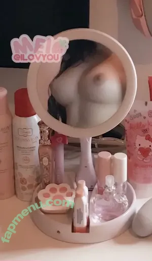 lL0VYOU / hornimei / illcurveyouu / l0vyuu nude photo #0001