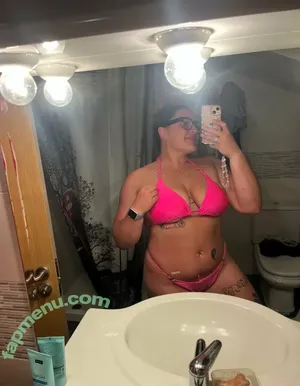 ll2zoe nude