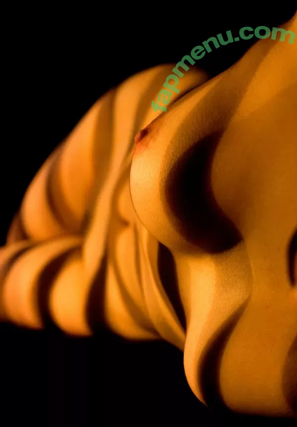 llannagg nude photo #0100 (Llanna)