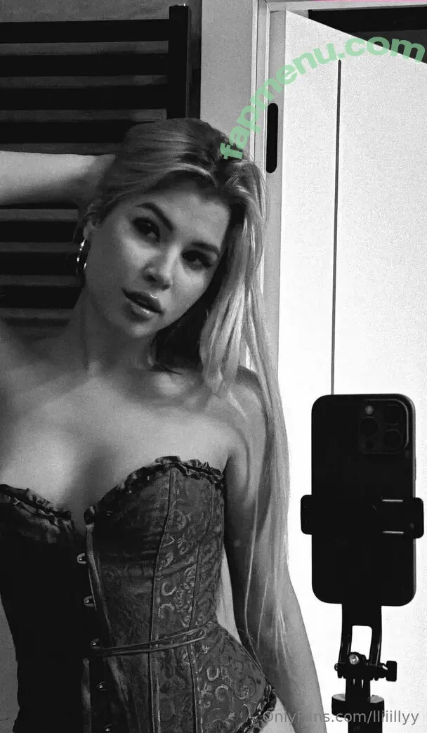 lliiillyy nude photo #0042 (lliiillyy__)