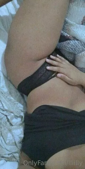 lliilly / lilly nude photo #0009