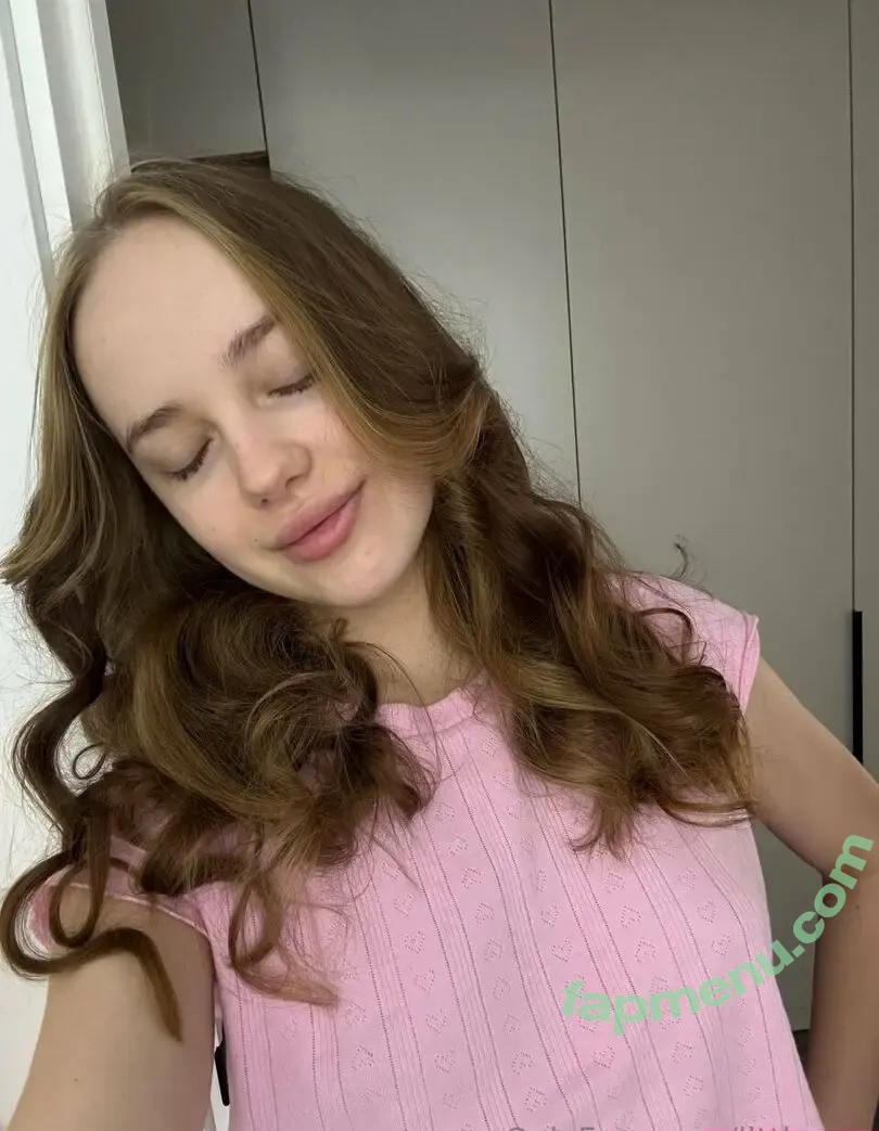 llttlesun nude photo #0043 (llttlesun)