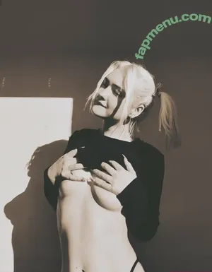llunaboo / lunaboo3 nude photo #0002