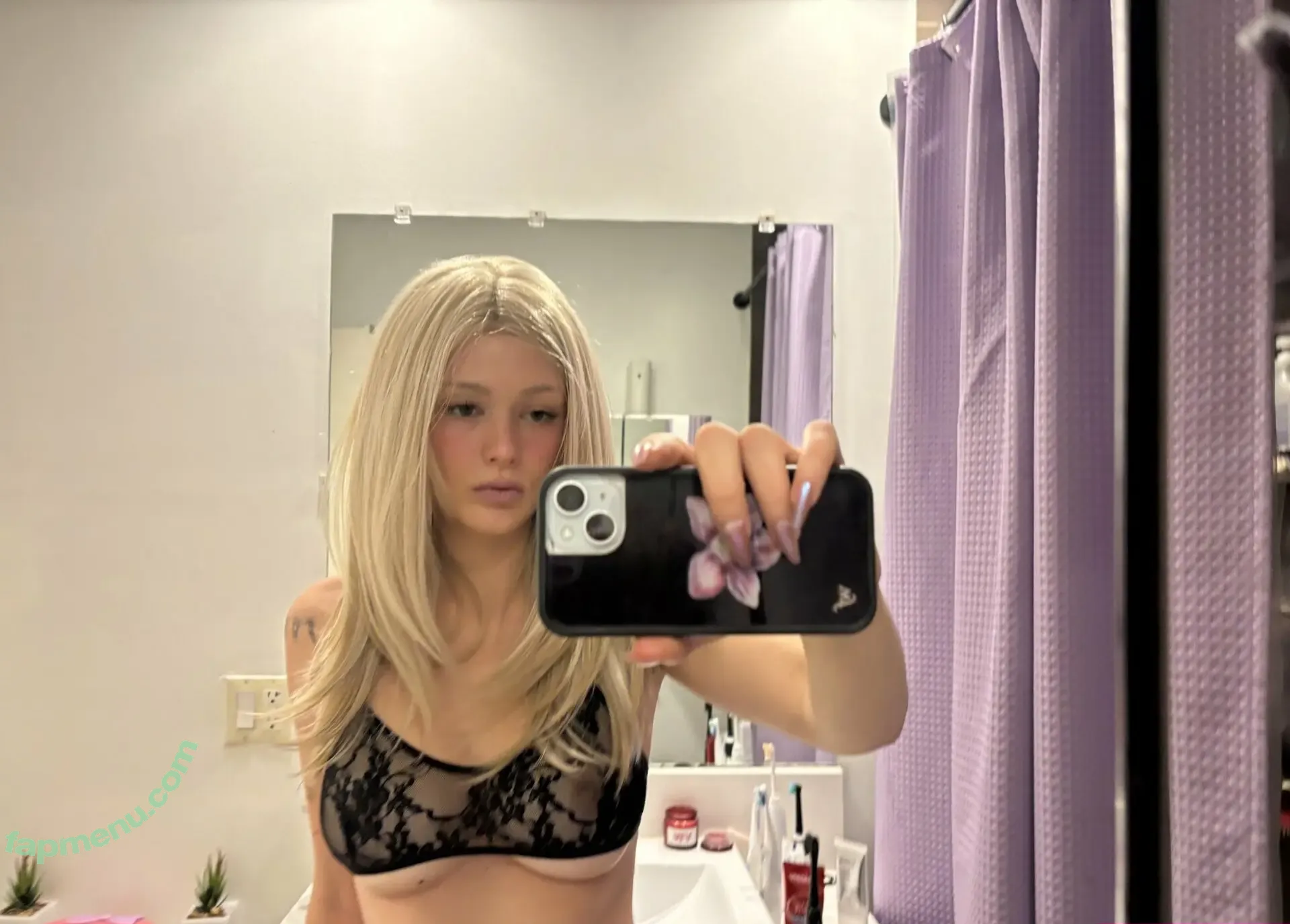 lmkwhenurhome nude photo #0022 (k_1111111)