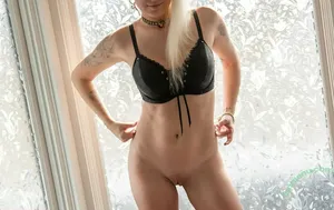 LNL's Social Media Influencer AI Fakes Mega / reel nude photo #0900
