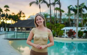 LNL's Social Media Influencer AI Fakes Mega / reel nude photo #1044