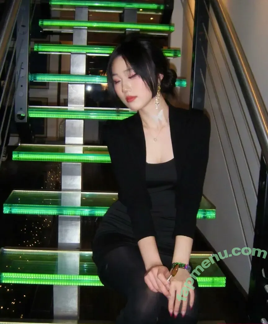 Lo3tus nude photo #0132 (lo3tus_ / lottus.t)