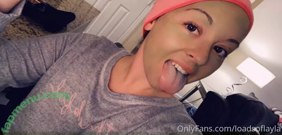 LoadsofLayla nude photo #0030 (loadsoflaila)