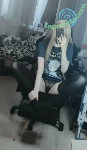  nude photo #0006