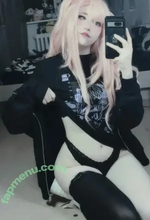  nude photo #0007