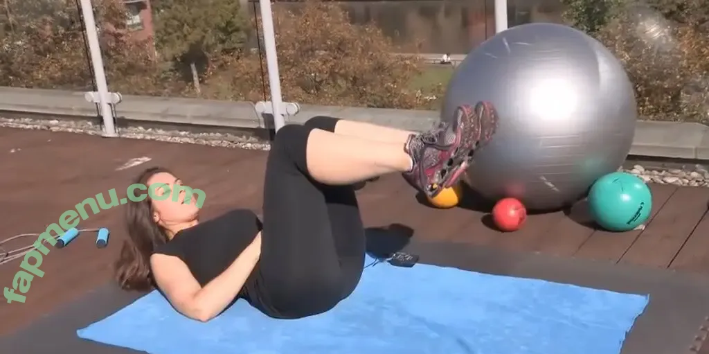 Local TV Presenters nude photo #0032 (BustyBrigade / RavNandraITV / Weather Girls / thelauraschweizer)