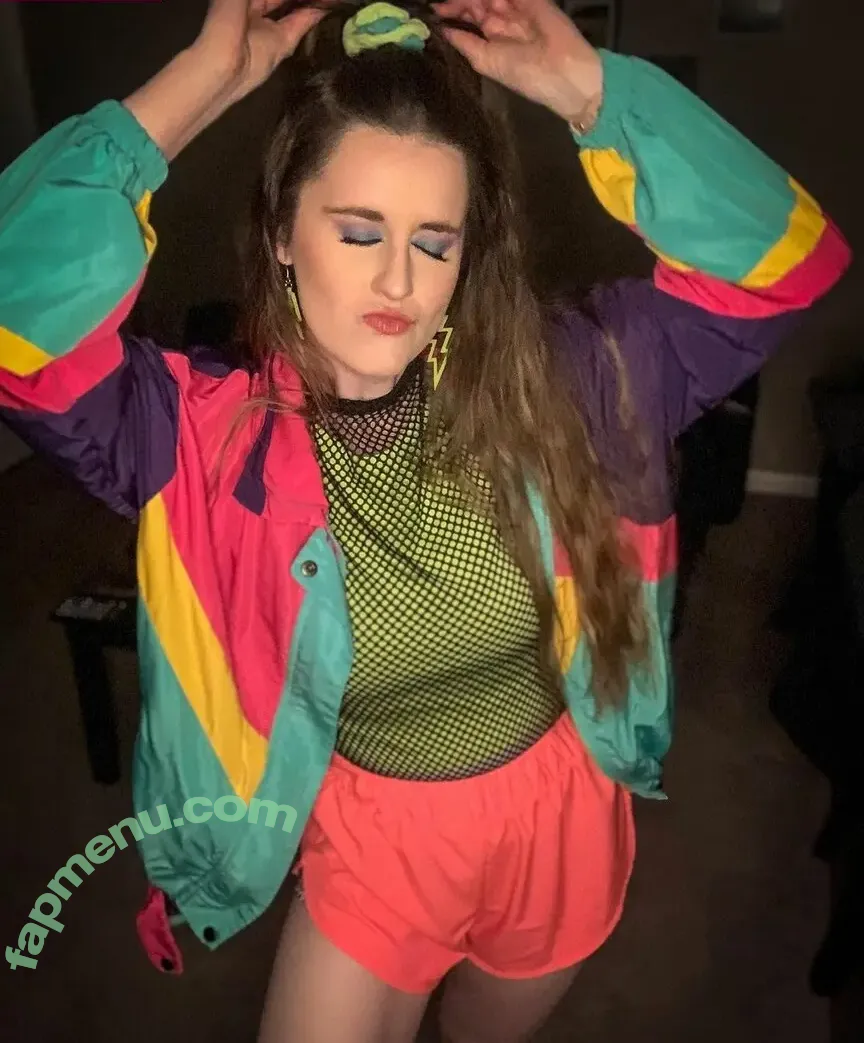 Local TV Presenters nude photo #0067 (BustyBrigade / RavNandraITV / Weather Girls / thelauraschweizer)