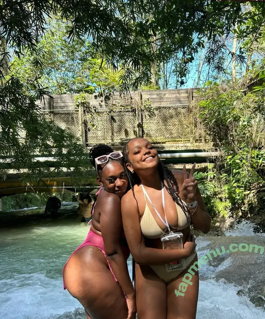 Local TV Presenters nude photo #0122 (BustyBrigade / RavNandraITV / Weather Girls / thelauraschweizer)