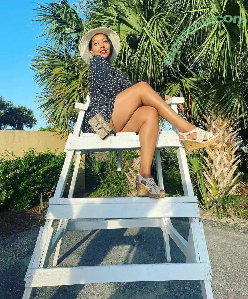 Local TV Presenters nude photo #0165 (BustyBrigade / RavNandraITV / Weather Girls / thelauraschweizer)